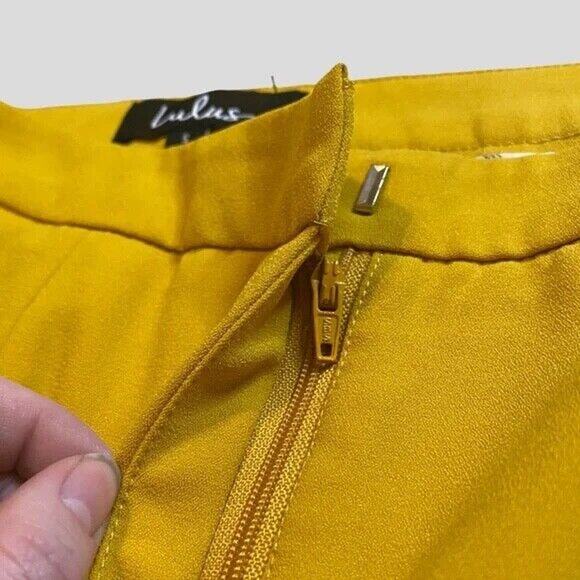 Lulu’s Yellow Cropped Slits Pleated Work Career Pants Slacks Zipper Size Small - Picture 5 of 15
